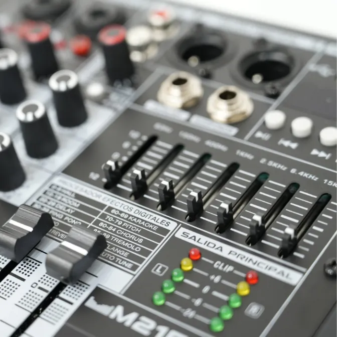 CONSOLA ANÁLOGA M21FX YAMAKI